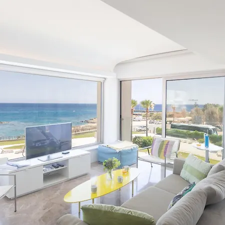 Luxurioese Am Von Thalassa Protaras